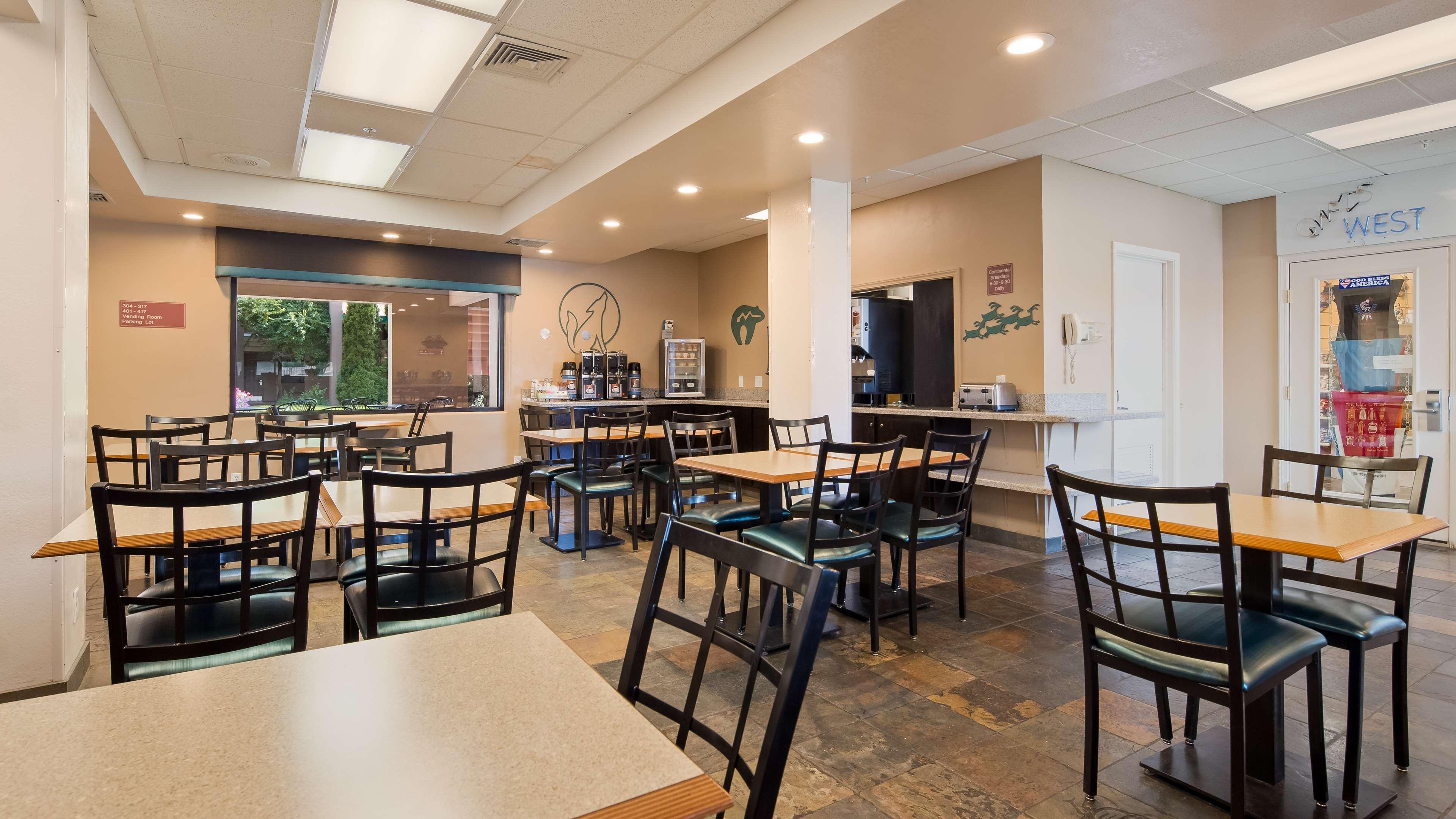 Best Western Turquoise Inn & Suites Cortez Bagian luar foto