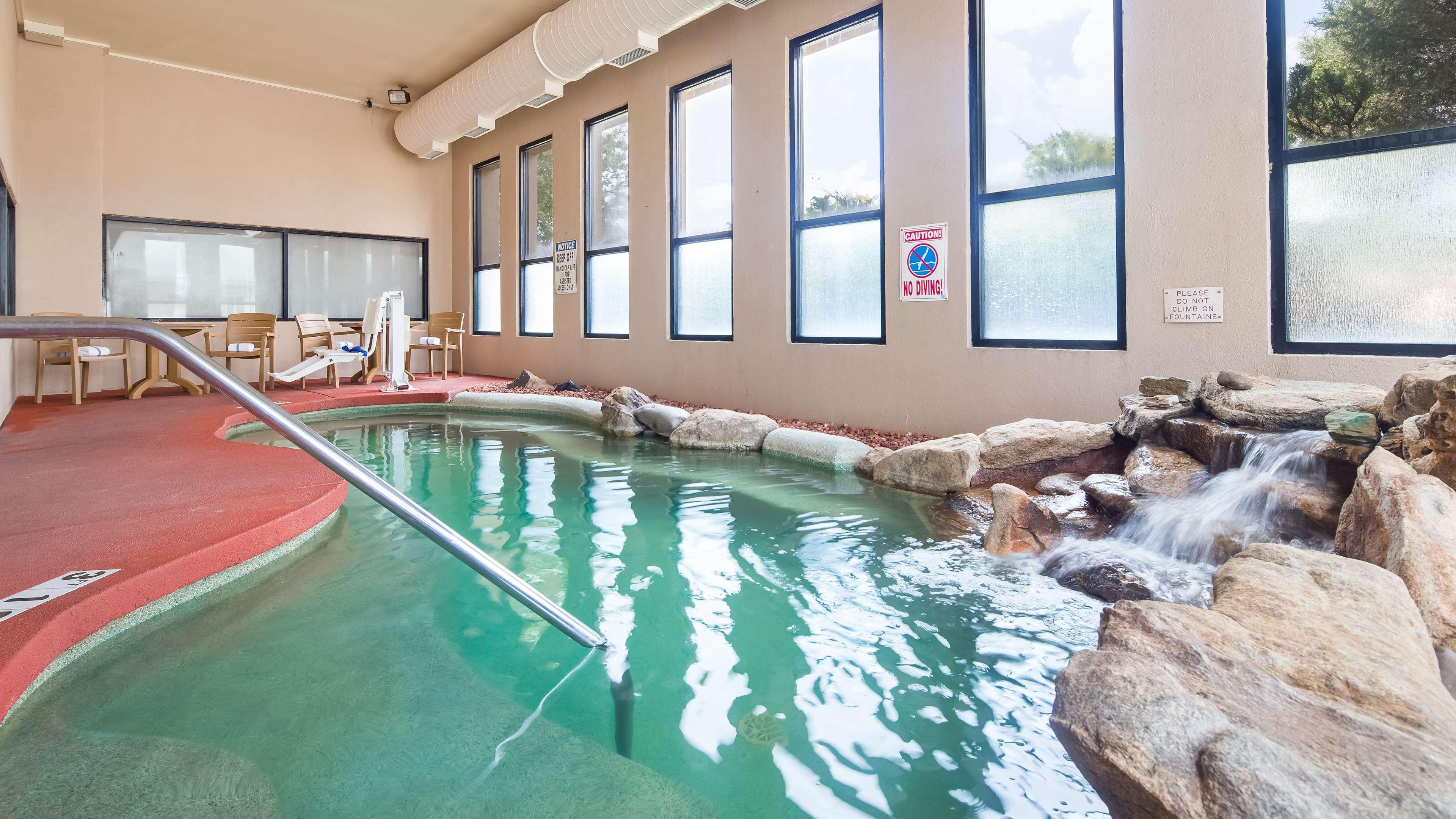 Best Western Turquoise Inn & Suites Cortez Bagian luar foto