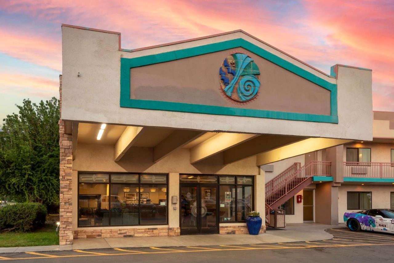 Best Western Turquoise Inn & Suites Cortez Bagian luar foto