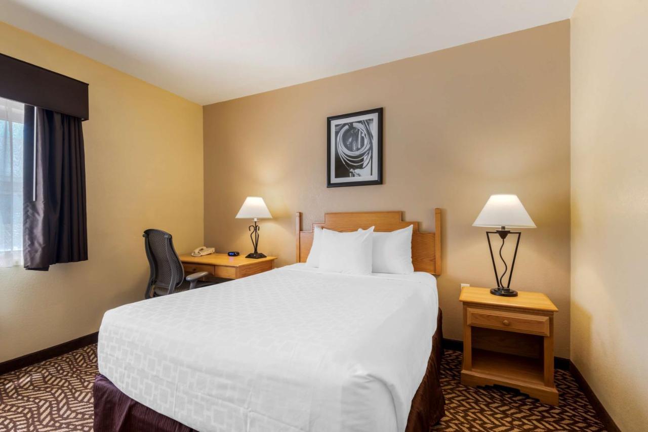 Best Western Turquoise Inn & Suites Cortez Bagian luar foto