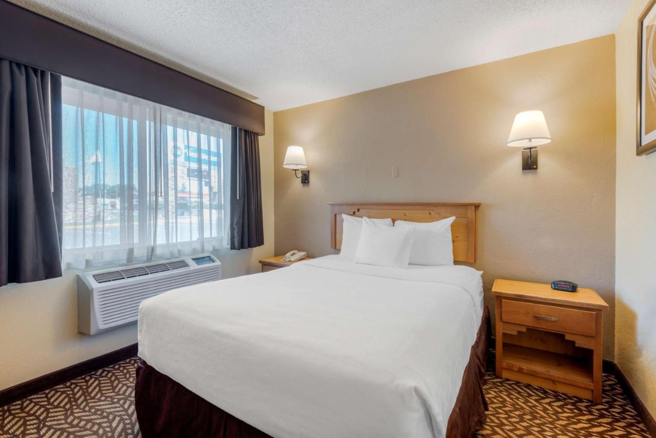 Best Western Turquoise Inn & Suites Cortez Bagian luar foto