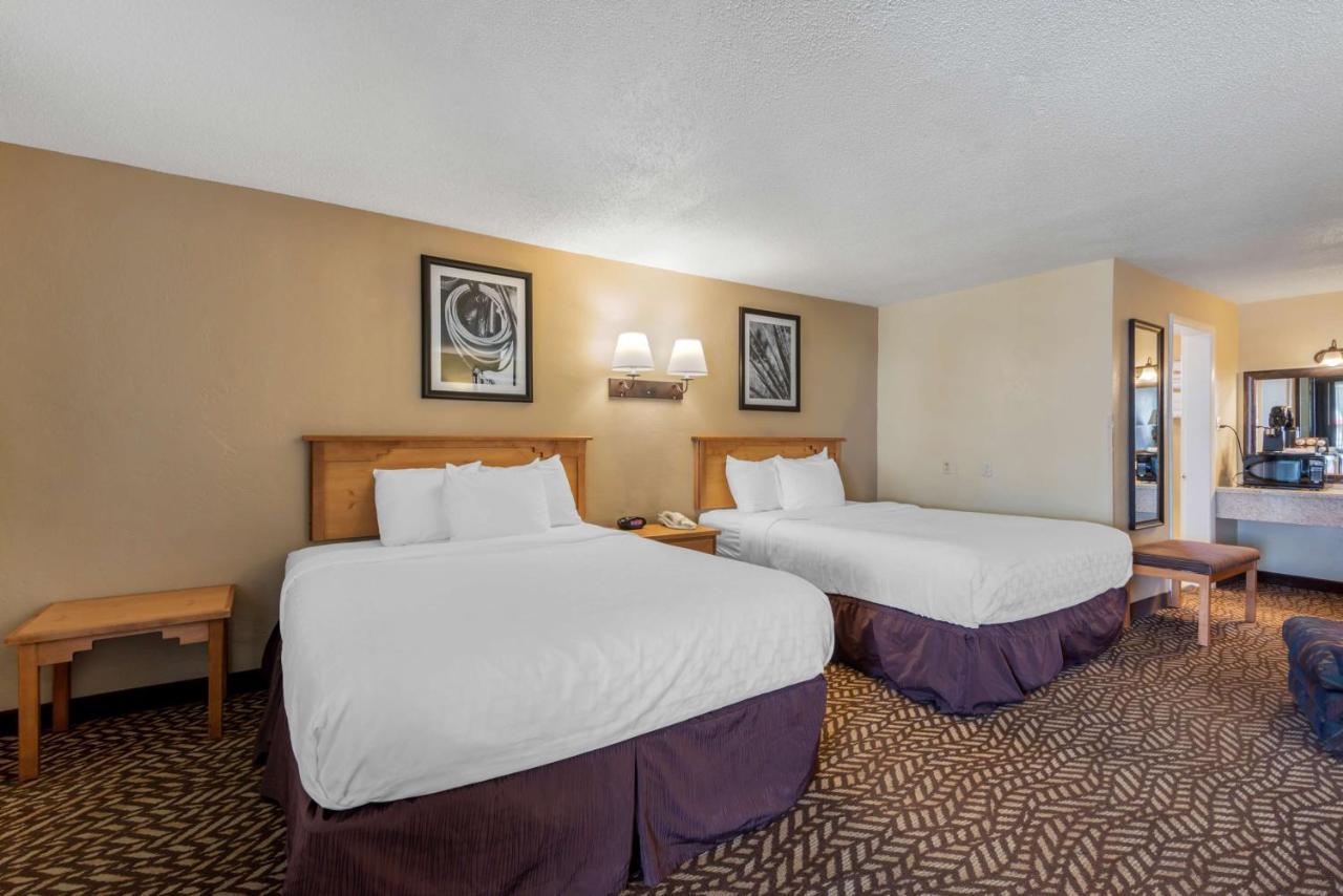 Best Western Turquoise Inn & Suites Cortez Bagian luar foto