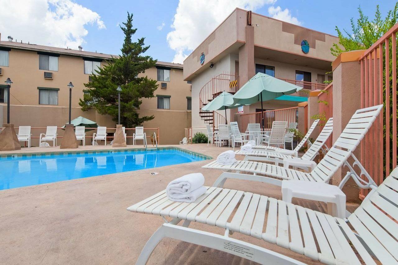 Best Western Turquoise Inn & Suites Cortez Bagian luar foto